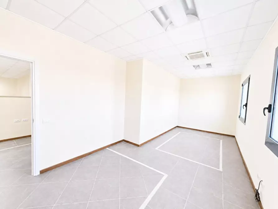 Immagine 21 di Ufficio in vendita  in via Circonvallazione nord-est a Sassuolo
