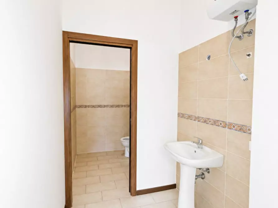 Immagine 22 di Ufficio in vendita  in via Circonvallazione nord-est a Sassuolo