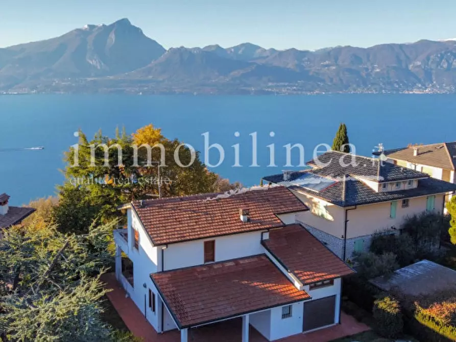 Immagine 2 di Villa in vendita  in Via A. Aleardi a Torri Del Benaco