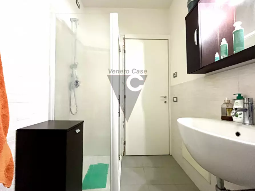 Immagine 14 di Appartamento in vendita  in Piazza Marzabotto a Dolo