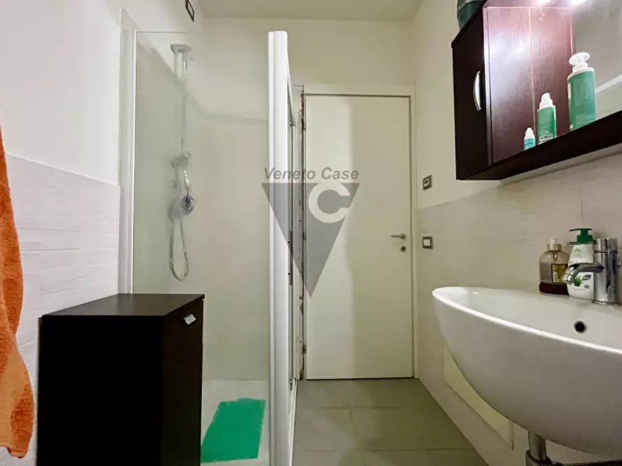 Immagine 15 di Appartamento in vendita  in Piazza Marzabotto a Dolo