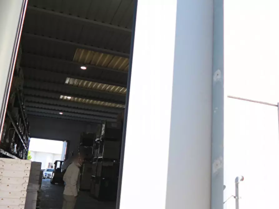 Immagine 3 di Capannone industriale in vendita  in Via Rotonda 20 a Lonigo