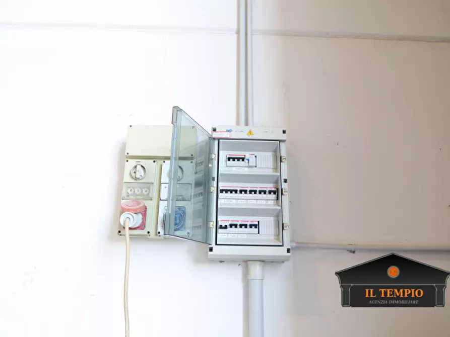 Immagine 6 di Capannone industriale in vendita  in Via Rotonda 20 a Lonigo