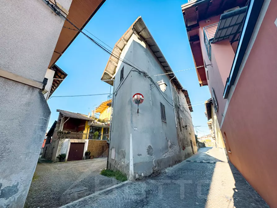 Immagine 5 di Rustico / casale in vendita  in Via Sant'Antonio 15 a Briga Novarese