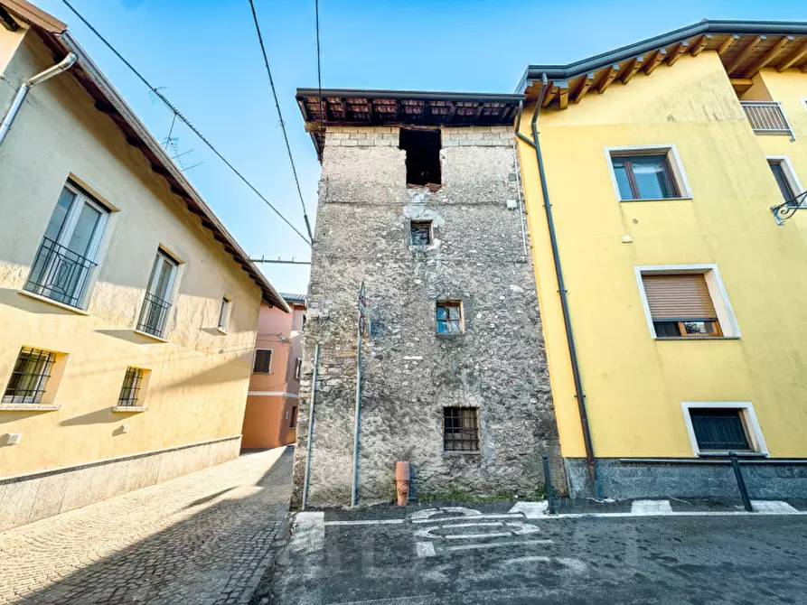 Immagine 8 di Rustico / casale in vendita  in Via Sant'Antonio 15 a Briga Novarese