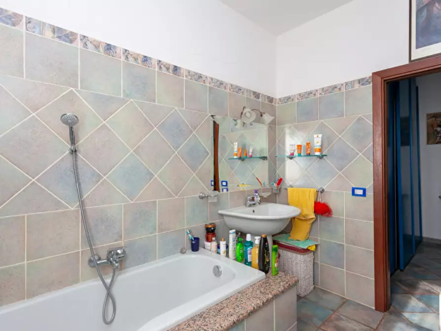 Immagine 43 di Villa in vendita  in Località Sas Vides a Torpè