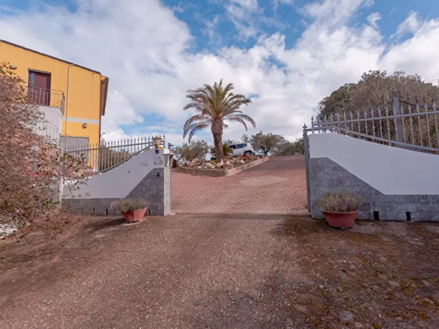 Immagine 56 di Villa in vendita  in Località Sas Vides a Torpè