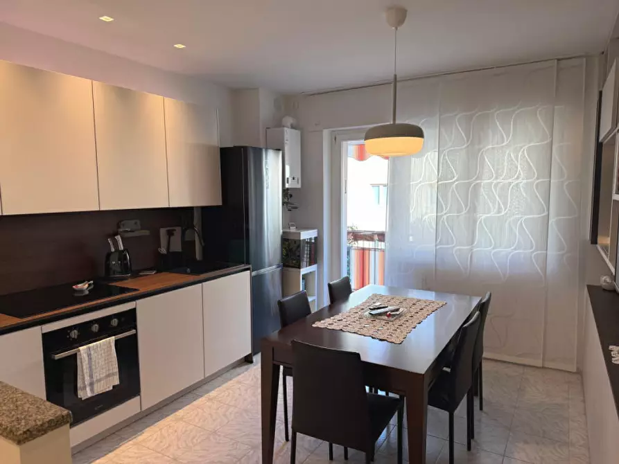 Immagine 2 di Appartamento in vendita  in Via Rovigo a Bolzano