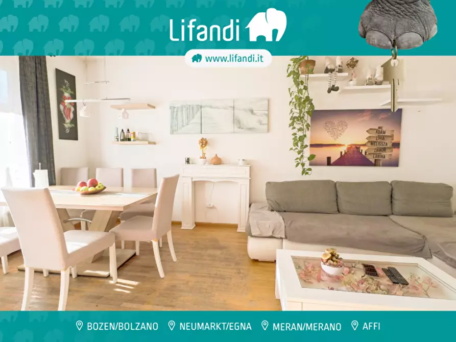 Immagine 1 di Appartamento in vendita  in Romstraße - Via Roma a Merano .Meran.