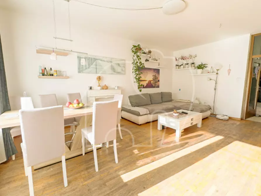 Immagine 2 di Appartamento in vendita  in Romstraße - Via Roma a Merano .Meran.