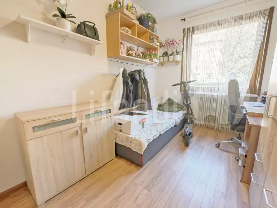 Immagine 4 di Appartamento in vendita  in Romstraße - Via Roma a Merano .Meran.