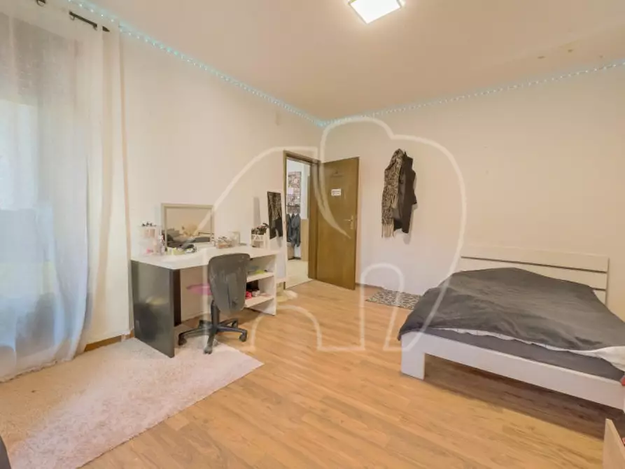 Immagine 4 di Appartamento in vendita  in Romstraße - Via Roma a Merano .Meran.