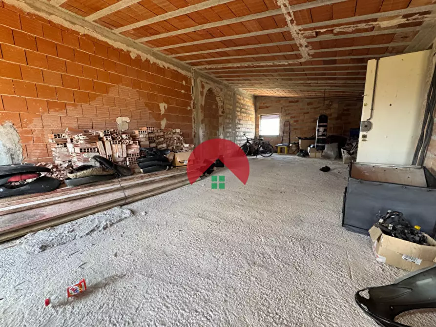 Immagine 11 di Appartamento in vendita  in c.da le matinelle a Matera