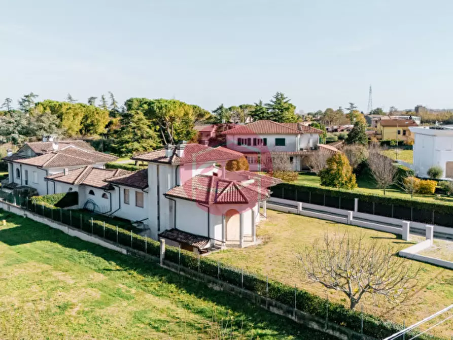 Immagine 3 di Casa bifamiliare in vendita  a Santarcangelo Di Romagna