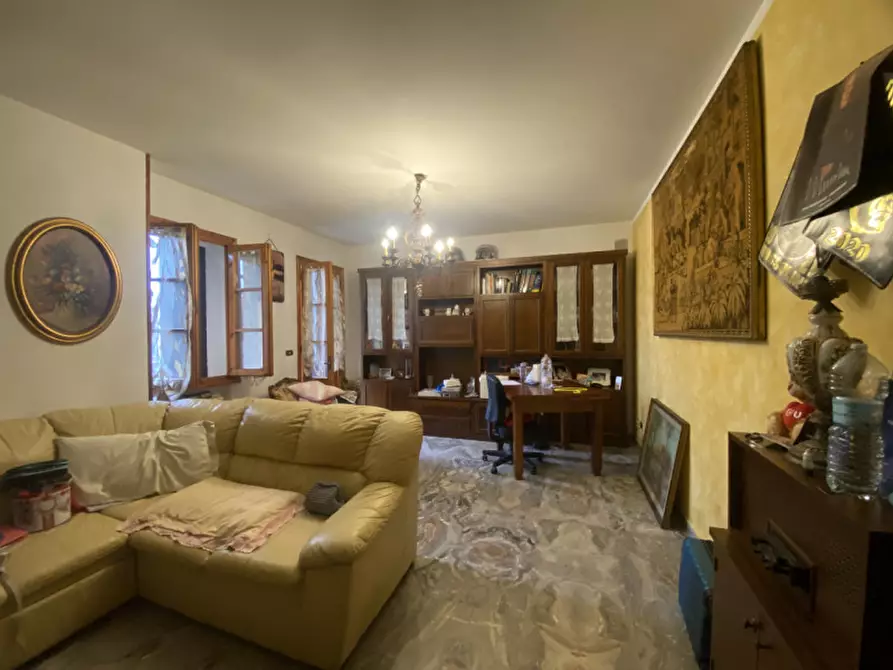 Immagine 5 di Casa bifamiliare in vendita  in Via Roma a Veggiano