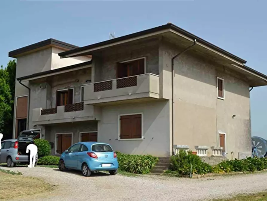 Immagine 2 di Casa bifamiliare in vendita  in Via Franzine 6 a Villa Bartolomea