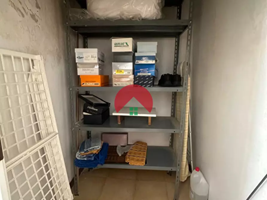 Immagine 12 di Appartamento in vendita  in Via Santa Cesarea a Matera