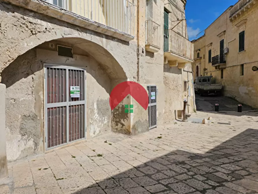 Immagine 12 di Appartamento in vendita  in Via Santa Cesarea a Matera