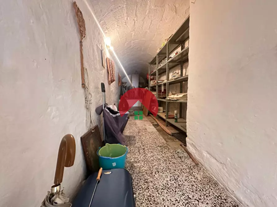 Immagine 13 di Appartamento in vendita  in Via Santa Cesarea a Matera