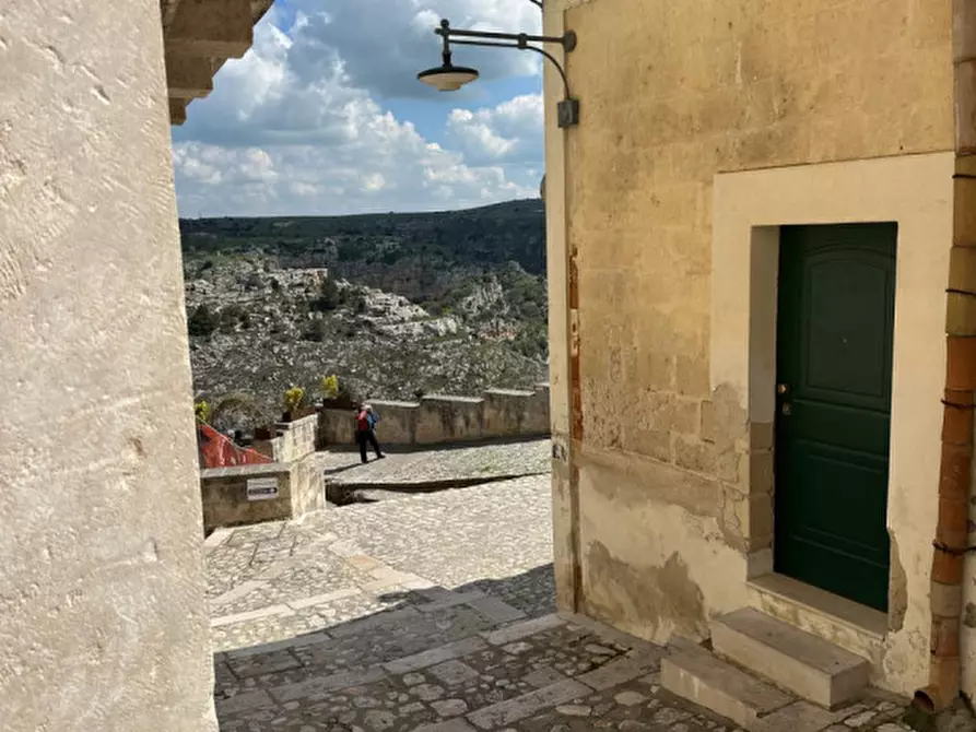 Immagine 17 di Appartamento in vendita  a Matera