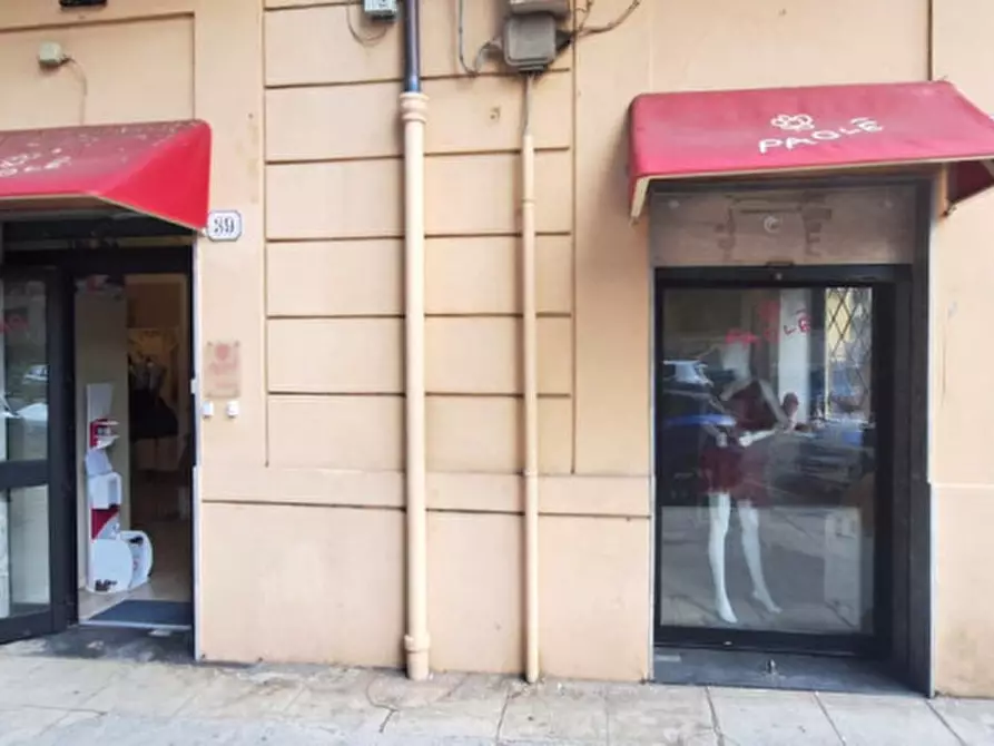 Immagine 3 di Negozio in affitto  in VIA PRINCIPE DI VILLAFRANCA n. 37-39 a Palermo
