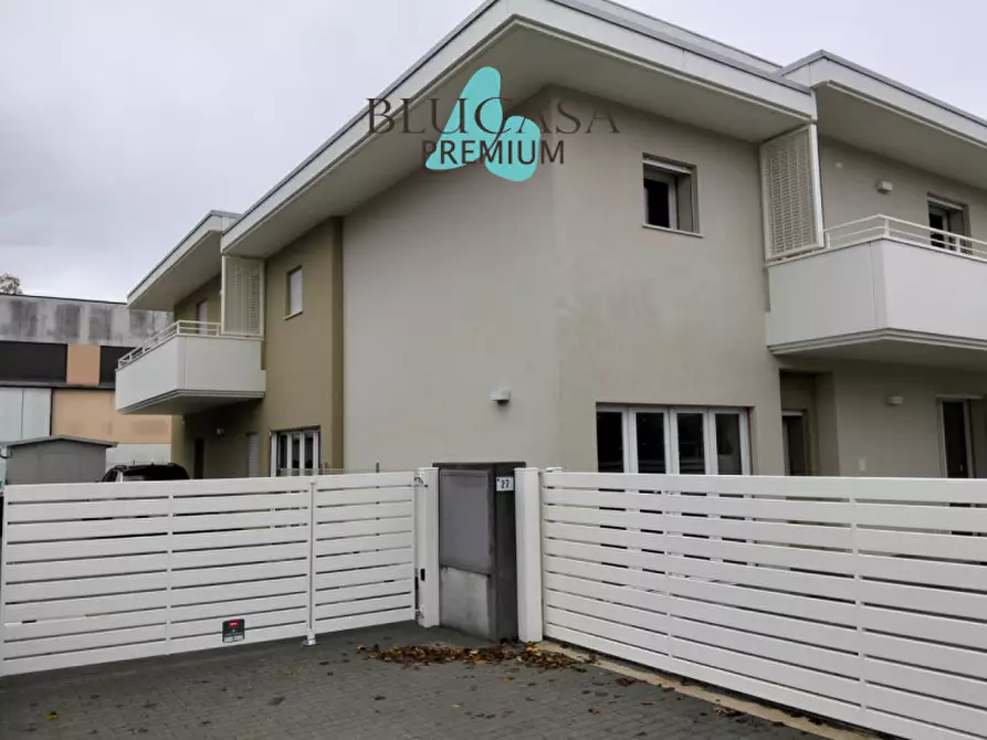 Immagine 1 di Villetta a schiera in vendita  in Laterale Via Gorizia a Forli'