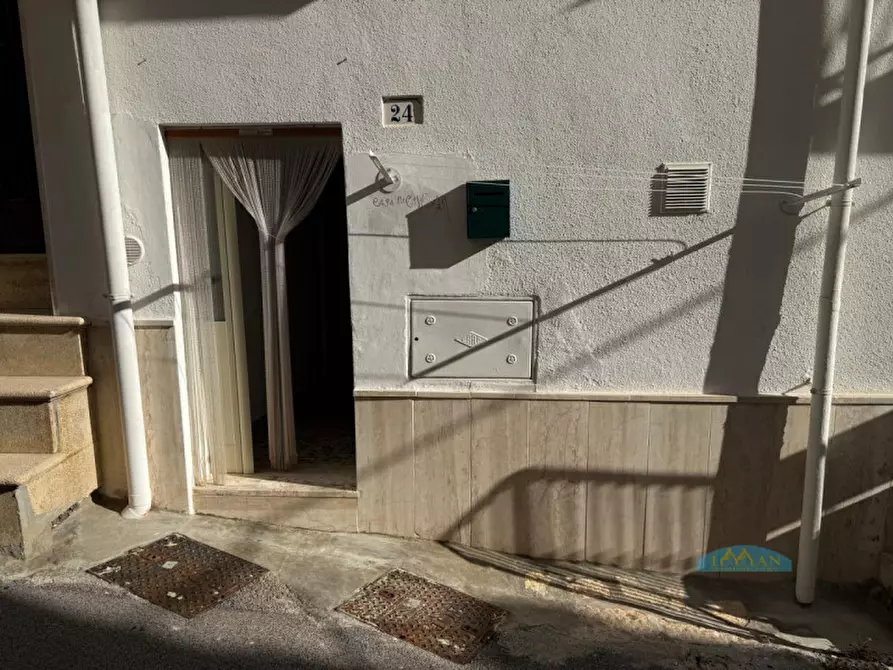 Immagine 10 di Casa indipendente in vendita  in Vico I° Francesco Argentieri a Ceglie Messapico