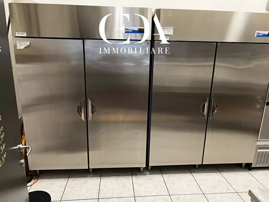 Immagine 5 di Attività commerciale in vendita  in Via Grazioli 19 a Trento