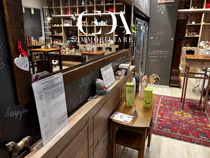Immagine 6 di Attività commerciale in vendita  in Via Grazioli 19 a Trento