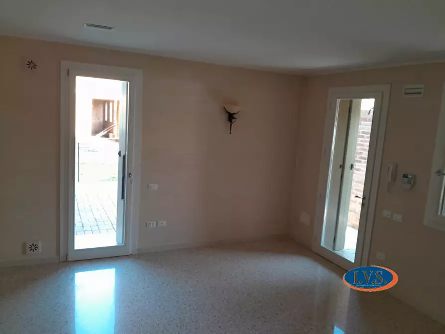 Immagine 5 di Casa trifamiliare in vendita  in Via Marcoline n. 1 a Montegalda