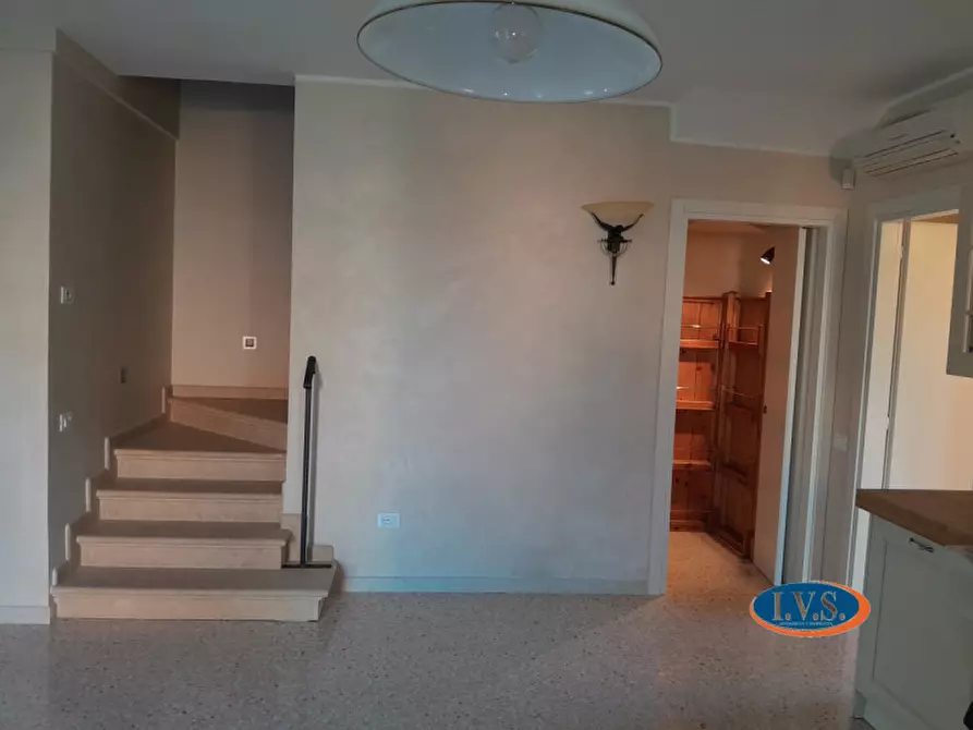 Immagine 7 di Casa trifamiliare in vendita  in Via Marcoline n. 1 a Montegalda