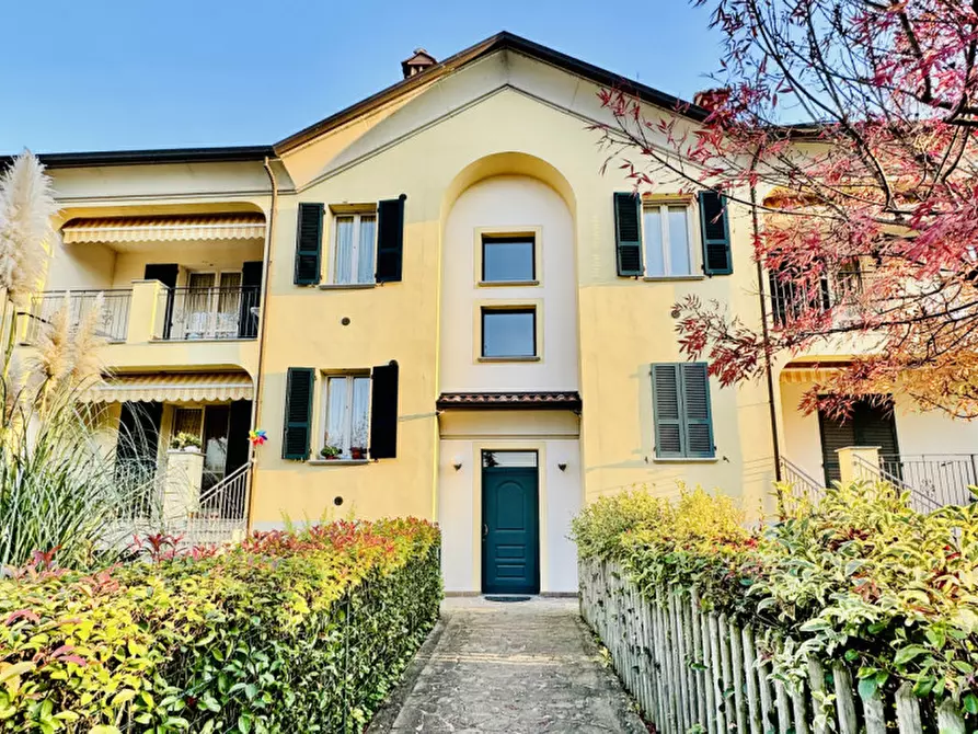 Immagine 1 di Appartamento in vendita  in Via Nazionale, 13 a Fornovo Di Taro