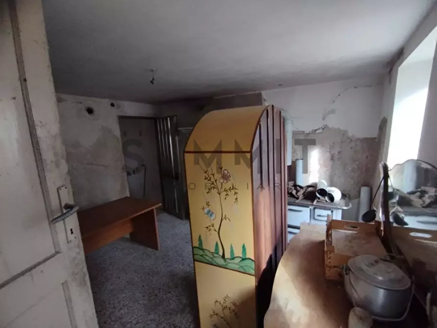 Immagine 6 di Rustico / casale in vendita  a Schio