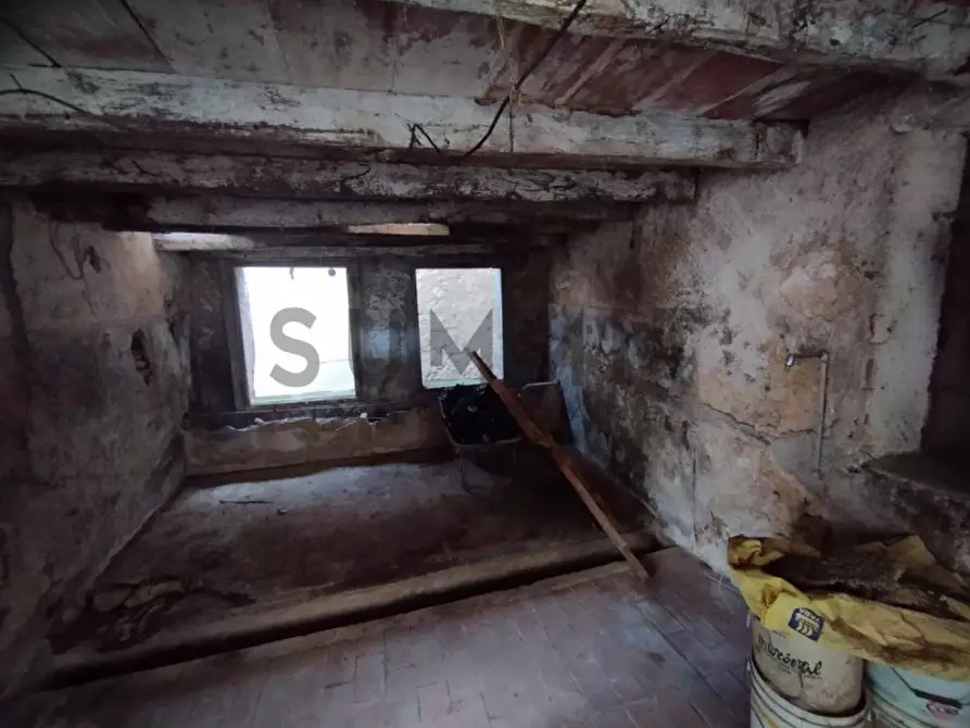 Immagine 12 di Rustico / casale in vendita  a Schio