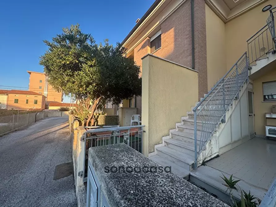 Immagine 19 di Appartamento in vendita  in Via Litoranea 155 a Mondolfo