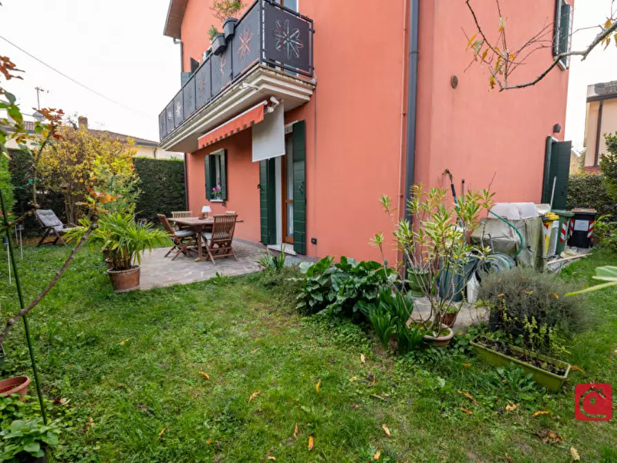 Immagine 3 di Casa trifamiliare in vendita  a Selvazzano Dentro