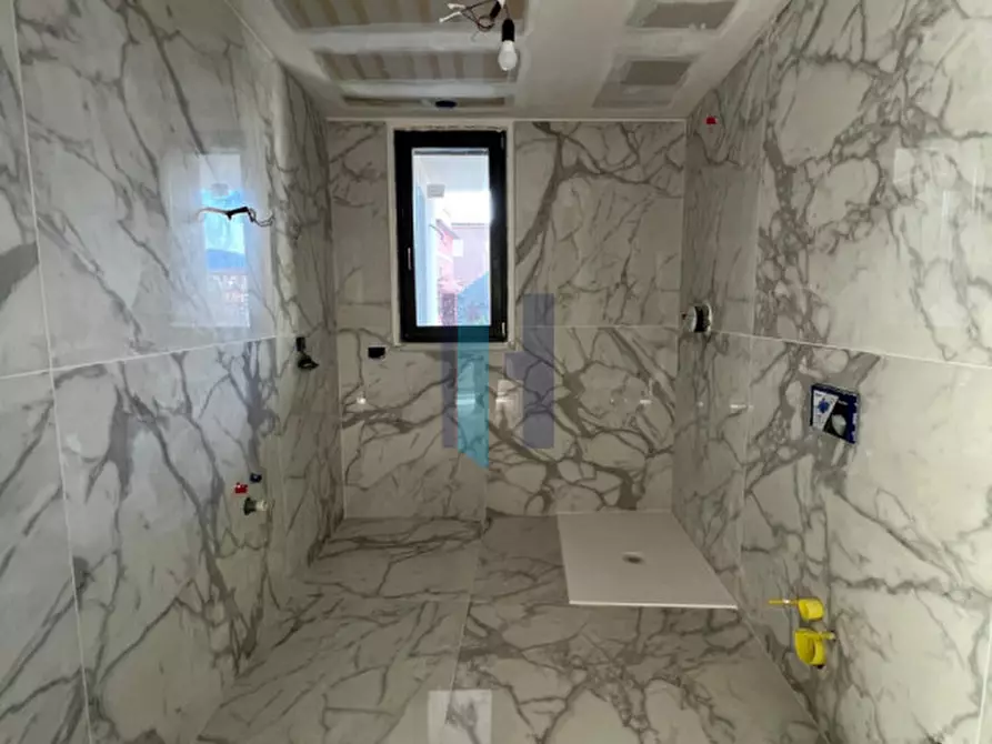 Immagine 21 di Appartamento in vendita  in Via Giuseppe Zola 36 a Brescia