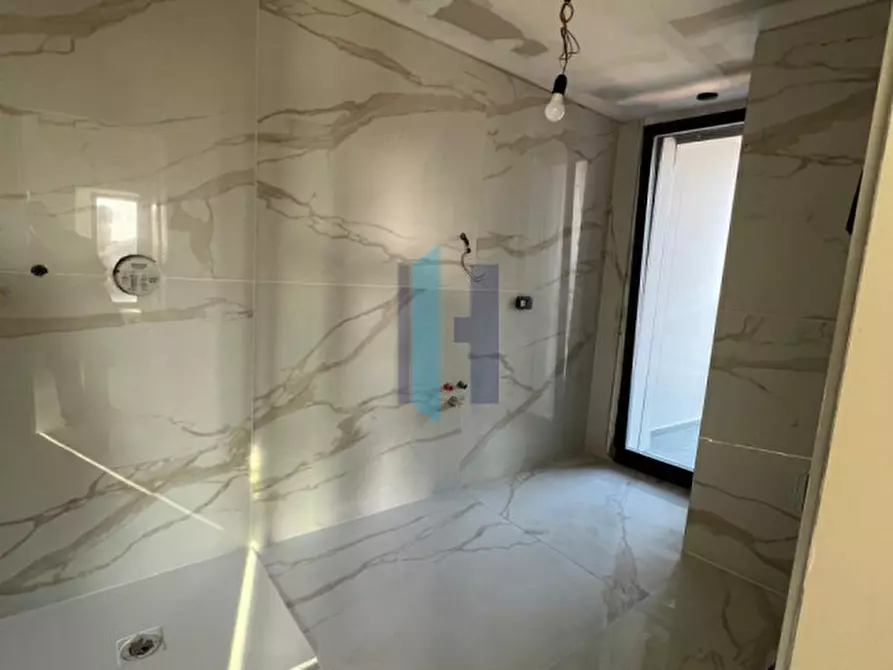 Immagine 23 di Appartamento in vendita  in Via Giuseppe Zola 36 a Brescia