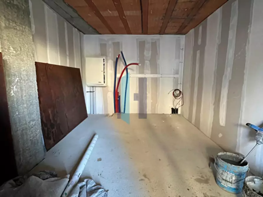 Immagine 28 di Appartamento in vendita  in Via Giuseppe Zola 36 a Brescia