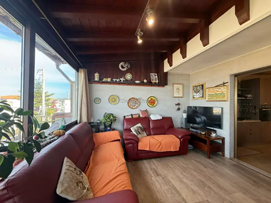 Immagine 5 di Appartamento in vendita  in Via Malaspina a Scicli