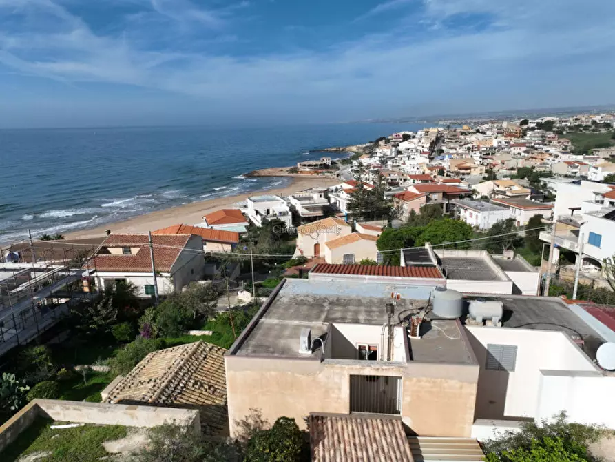 Immagine 25 di Appartamento in vendita  in Via Malaspina a Scicli