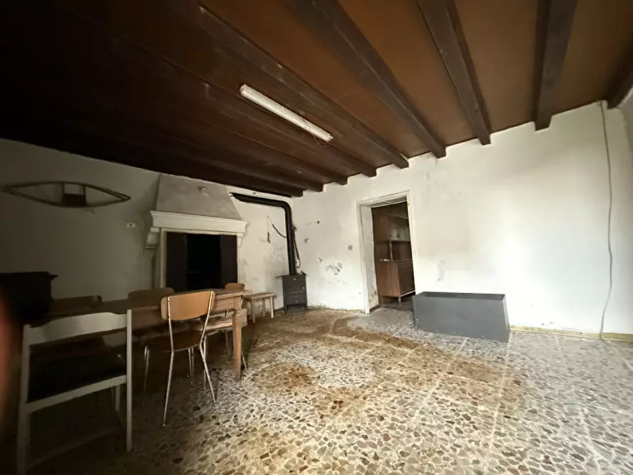 Immagine 6 di Rustico / casale in vendita  a Badia Calavena