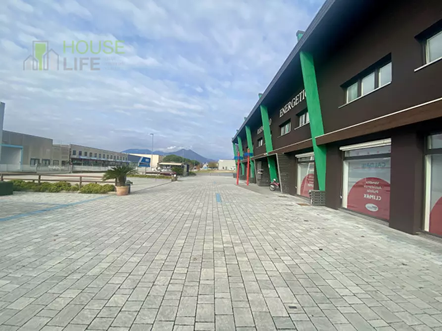 Immagine 2 di Capannone industriale in vendita  in Via San Giovanni Bosco a Thiene