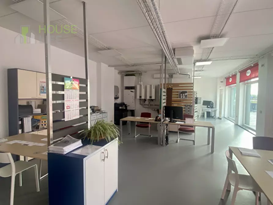 Immagine 4 di Capannone industriale in vendita  in Via San Giovanni Bosco a Thiene