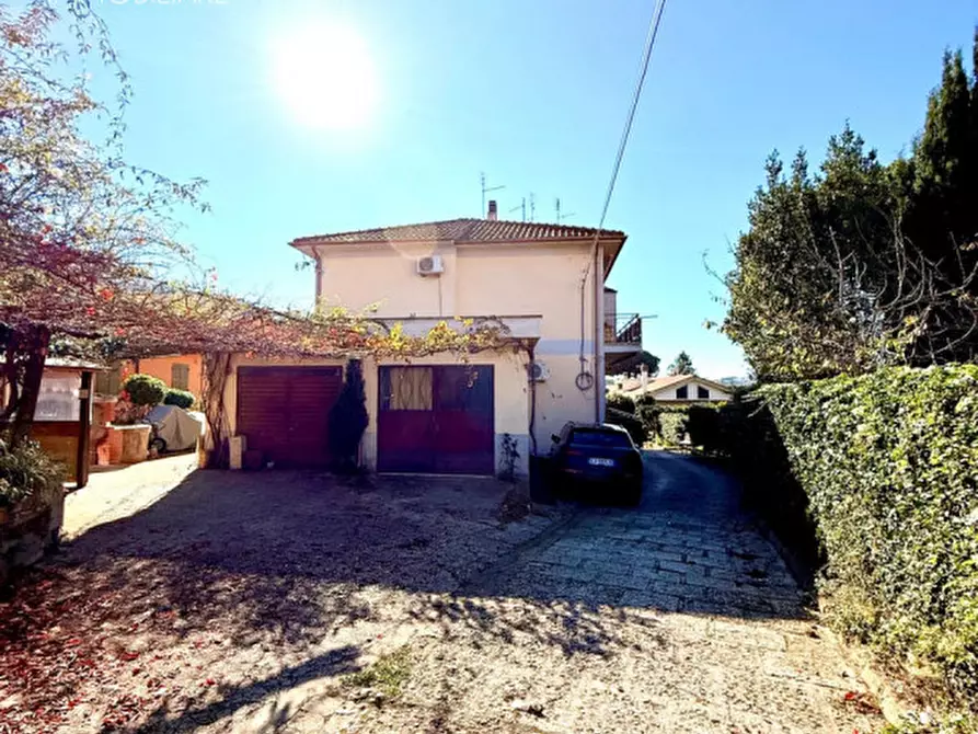 Immagine 2 di Appartamento in vendita  in via marino campagna 12 a Rocca Di Papa
