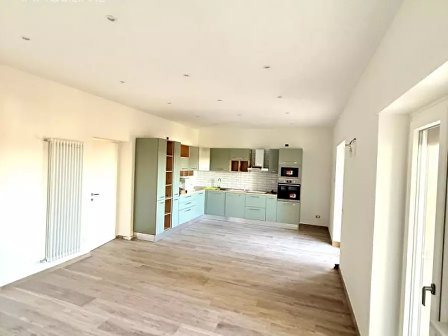 Immagine 5 di Appartamento in vendita  in via marino campagna 12 a Rocca Di Papa