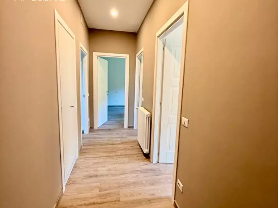 Immagine 14 di Appartamento in vendita  in via marino campagna 12 a Rocca Di Papa