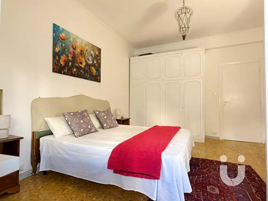 Immagine 7 di Appartamento in vendita  in Via di Donna Olimpia a Roma