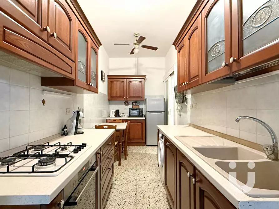 Immagine 10 di Appartamento in vendita  in Via di Donna Olimpia a Roma