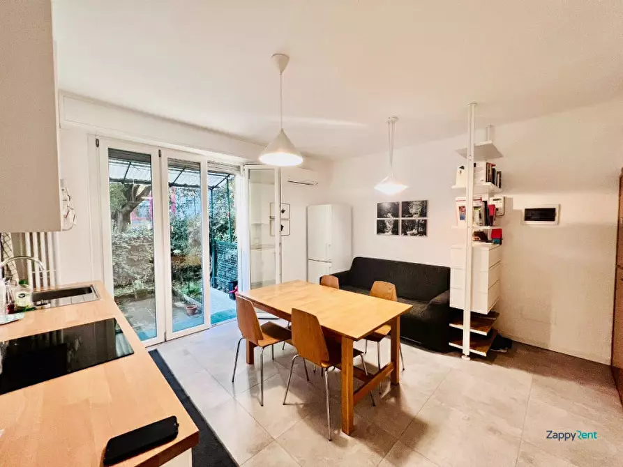 Immagine 1 di Appartamento in affitto  in Via Jacopino da Tradate a Milano